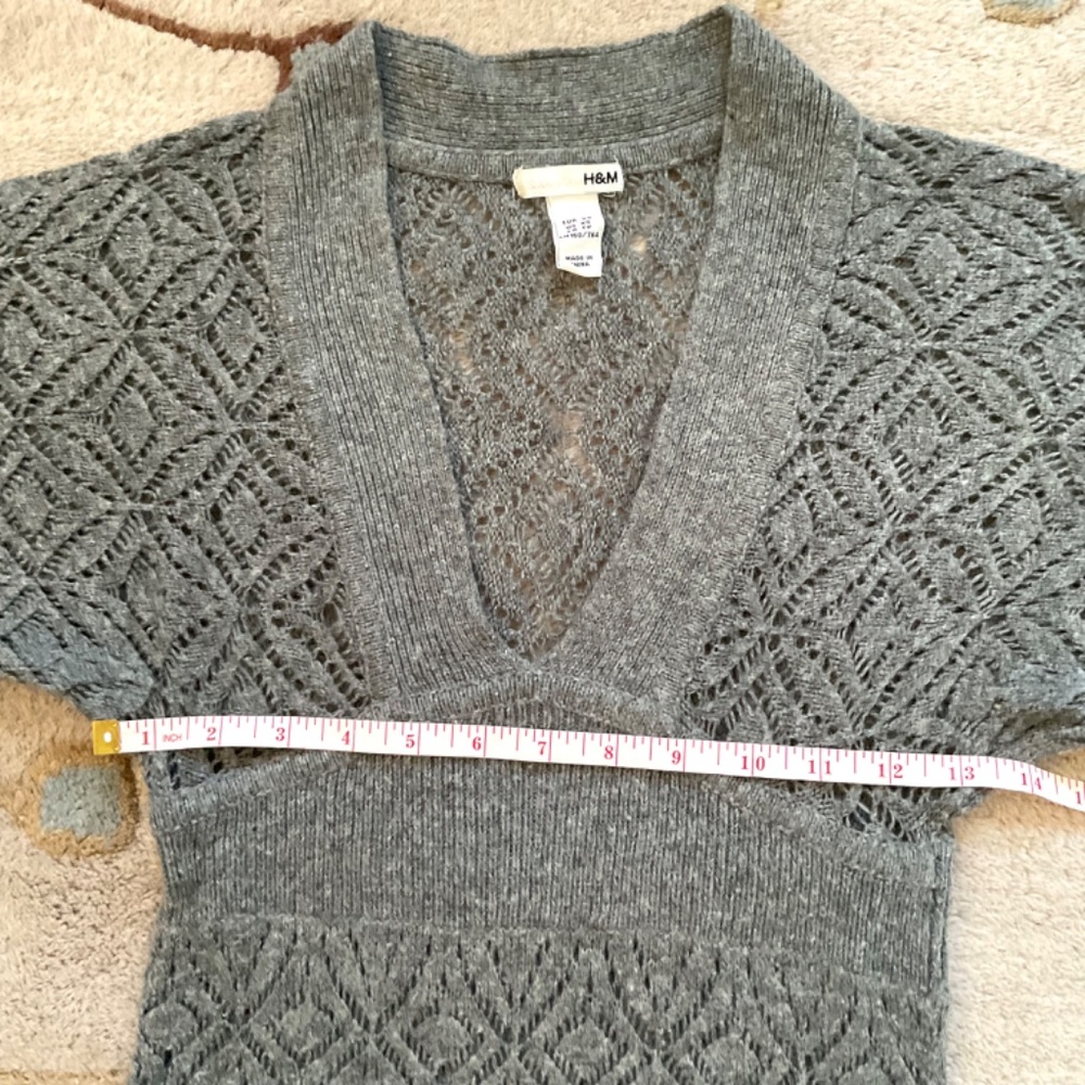 H&M Crochet Style Sweater Gray Size XS - Picture 6 of 9
